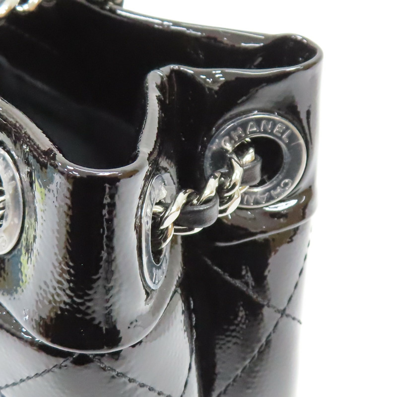 黑色 菱格紋 漆皮 小型水桶包 肩背包 AS5871【CHANEL 香奈兒】 AS5871-11