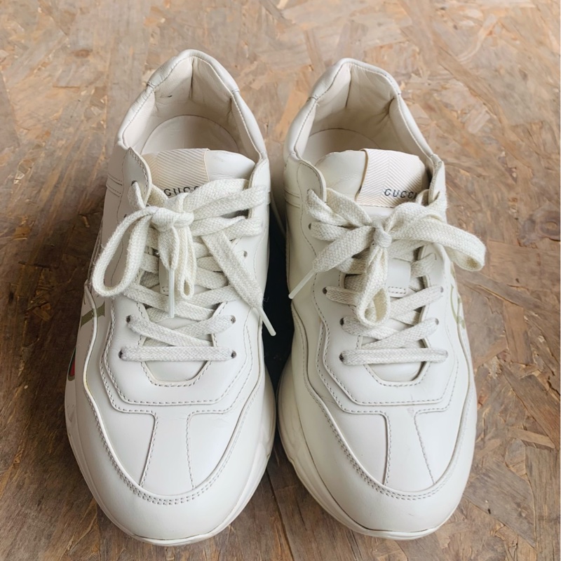 97新Gucci古馳 米色經典腰帶logo厚底系幫老爹鞋 36.5碼經典紅綠配色和品牌標識-1