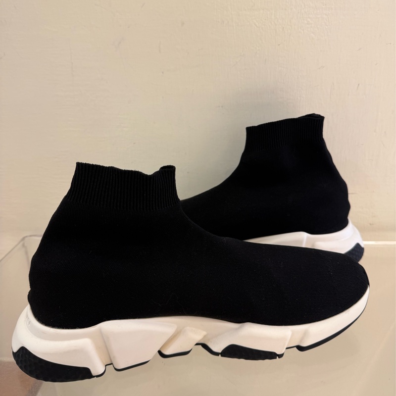 Balenciaga 黑色襪套鞋44號 經典不敗-4
