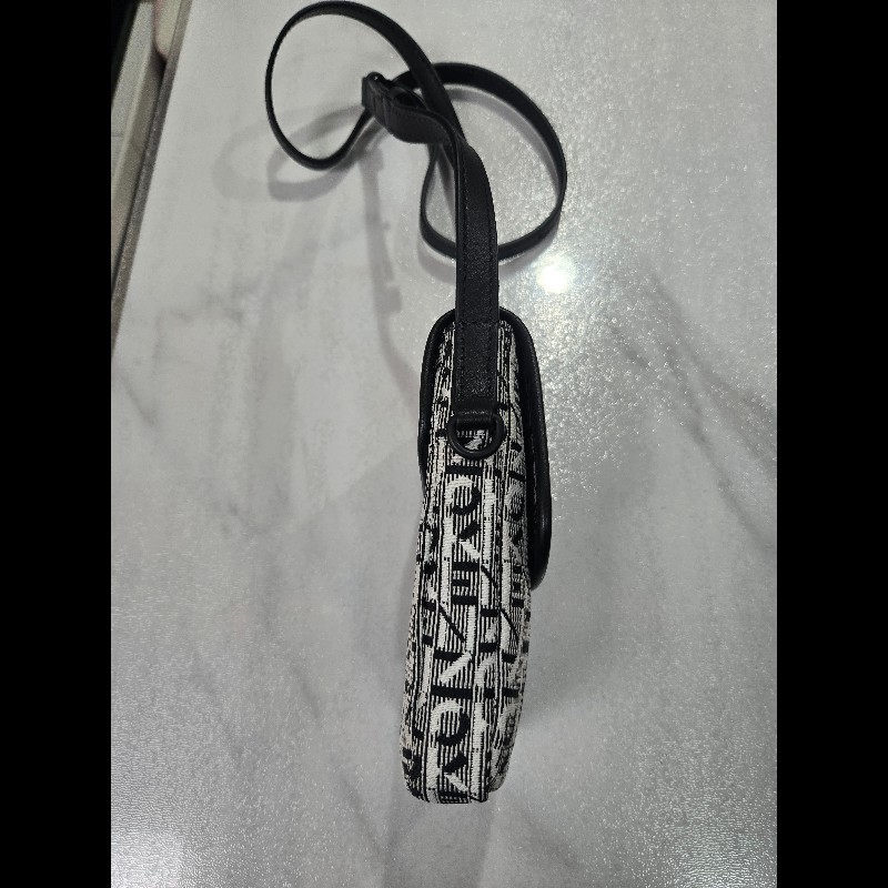 KENZO緹花手機包LOGO印花二合一零錢包手機包斜背包黑/白-2