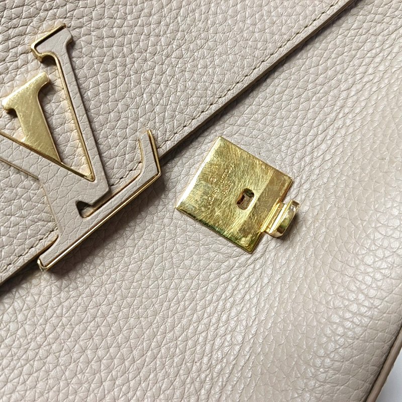 LOUIS VUITTON VOLTA灰色牛皮單肩包手提包金色五金可拆卸肩帶-9