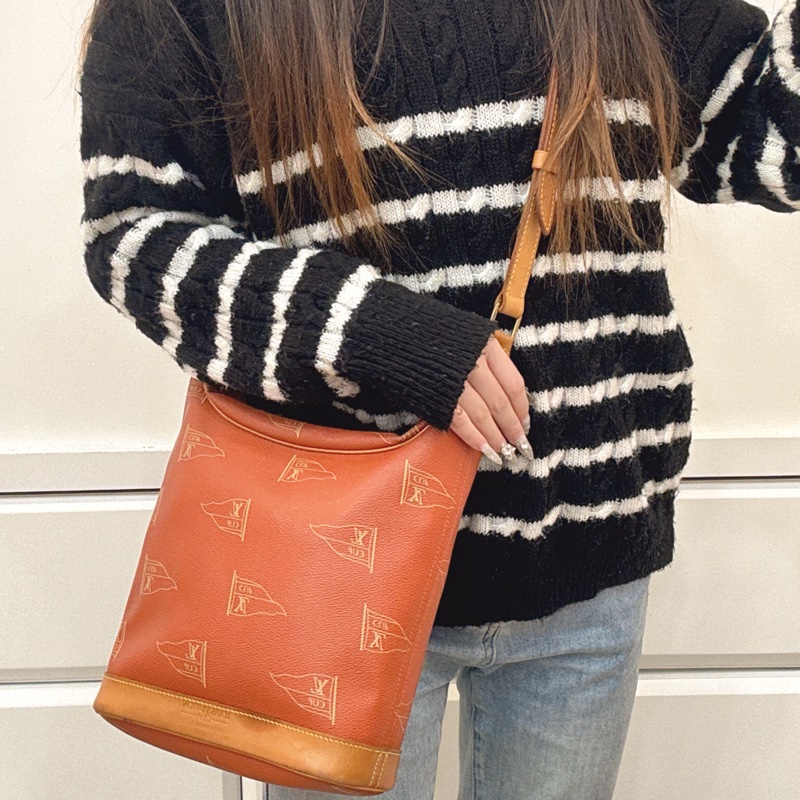 Louis Vuitton 「特價出清」1995美洲杯帆船賽限量斜挎包vintage 中古 二手-4
