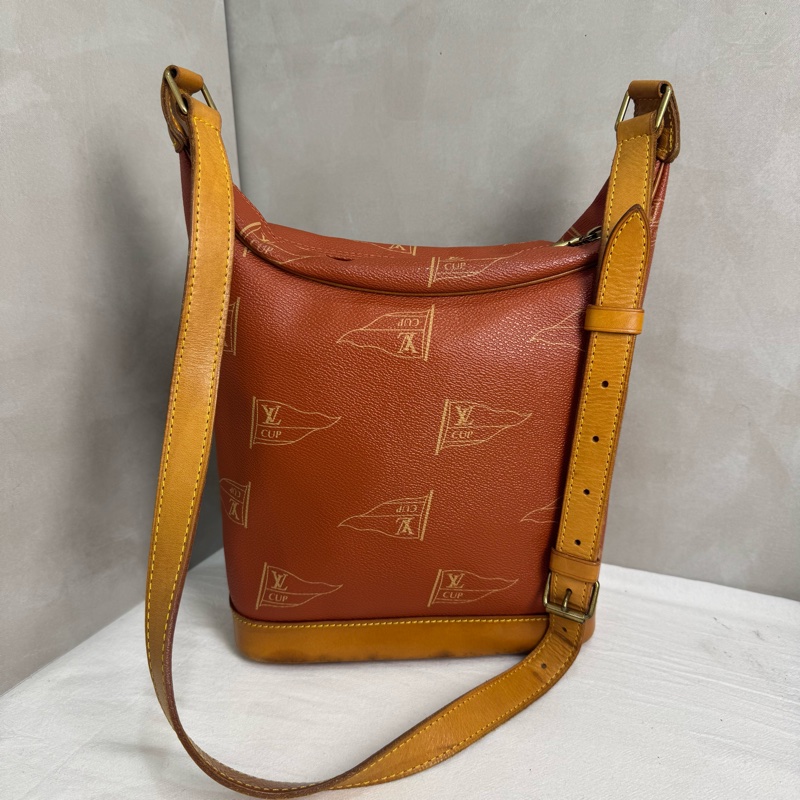 Louis Vuitton 「特價出清」1995美洲杯帆船賽限量斜挎包vintage 中古 二手-8