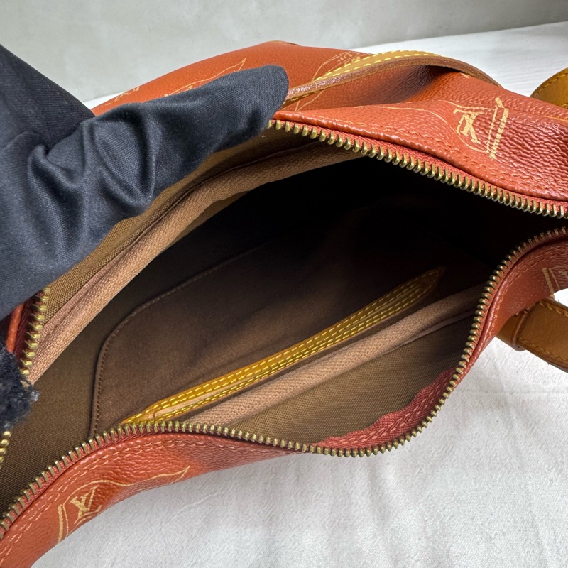 Louis Vuitton 「特價出清」1995美洲杯帆船賽限量斜挎包vintage 中古 二手-22