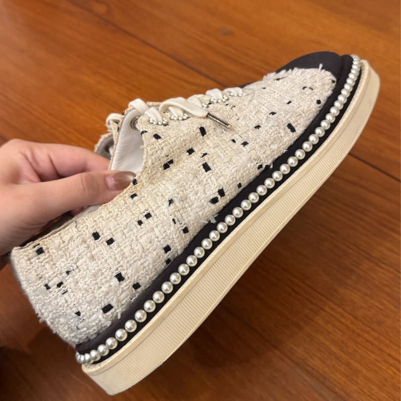 Chanel白毛呢珍珠休閒鞋 38號 新年大特價❤️-3