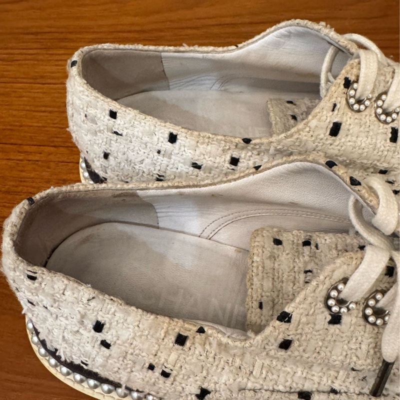 Chanel白毛呢珍珠休閒鞋 38號 新年大特價❤️-10