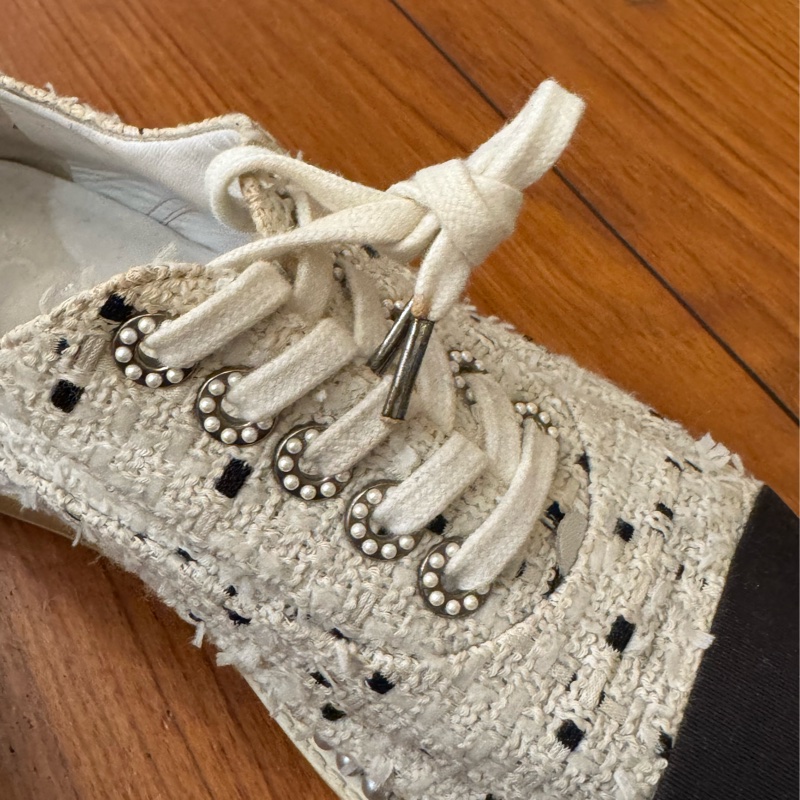 Chanel白毛呢珍珠休閒鞋 38號 新年大特價❤️-28