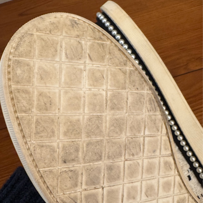 Chanel白毛呢珍珠休閒鞋 38號 新年大特價❤️-34