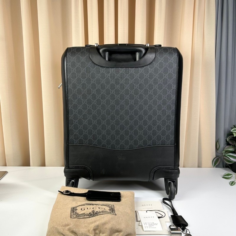 古馳Gucci  黑色老花行李箱拉杆箱登機箱 經典老花logo 做工精緻 容量大 拉杆順滑 萬向輪好推 旅行出差都很實用-10