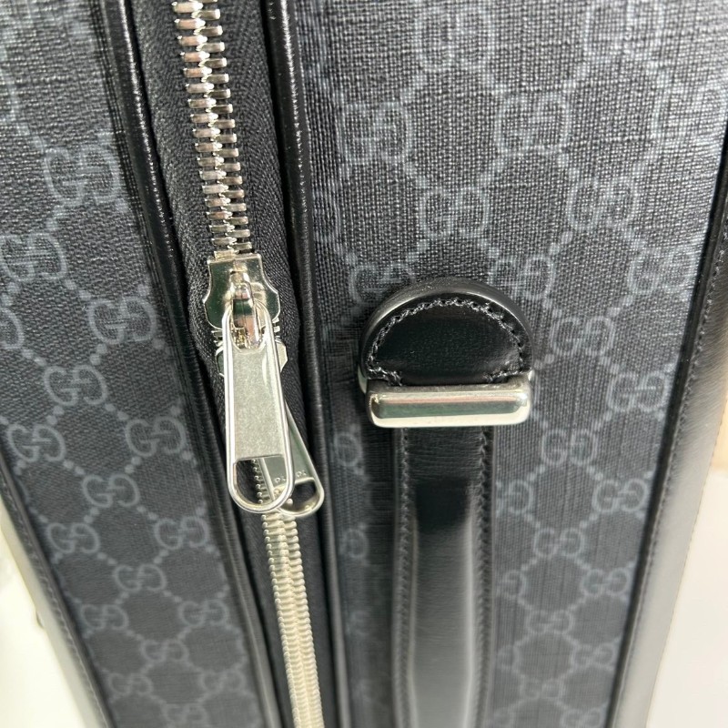 古馳Gucci  黑色老花行李箱拉杆箱登機箱 經典老花logo 做工精緻 容量大 拉杆順滑 萬向輪好推 旅行出差都很實用-23