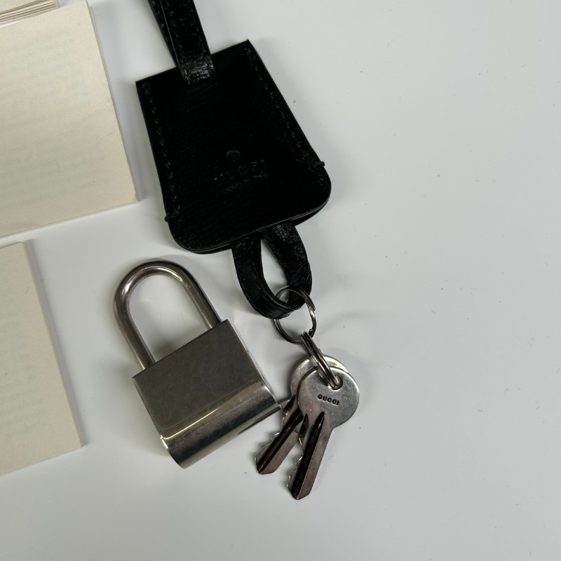 古馳Gucci  黑色老花行李箱拉杆箱登機箱 經典老花logo 做工精緻 容量大 拉杆順滑 萬向輪好推 旅行出差都很實用-28