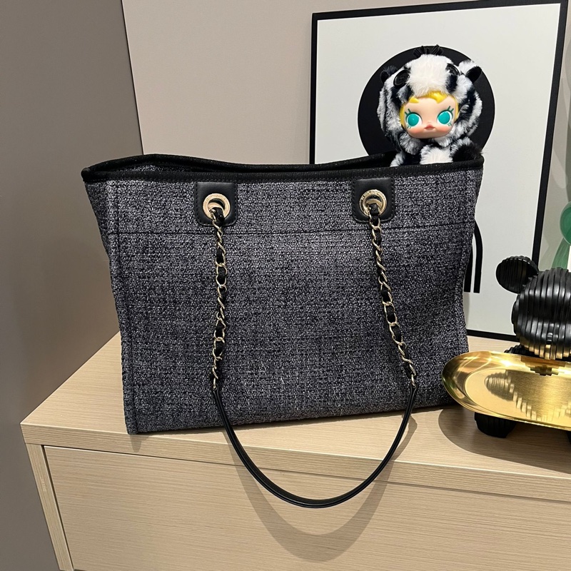 Chanel Deauville Medium Tote Bag-3