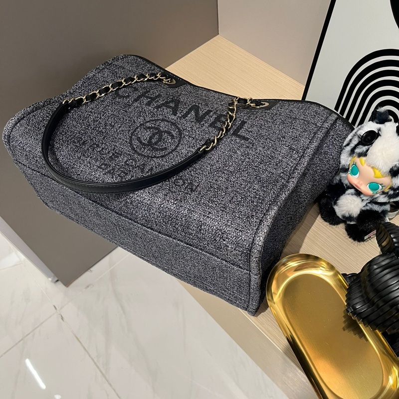 Chanel Deauville Medium Tote Bag-5