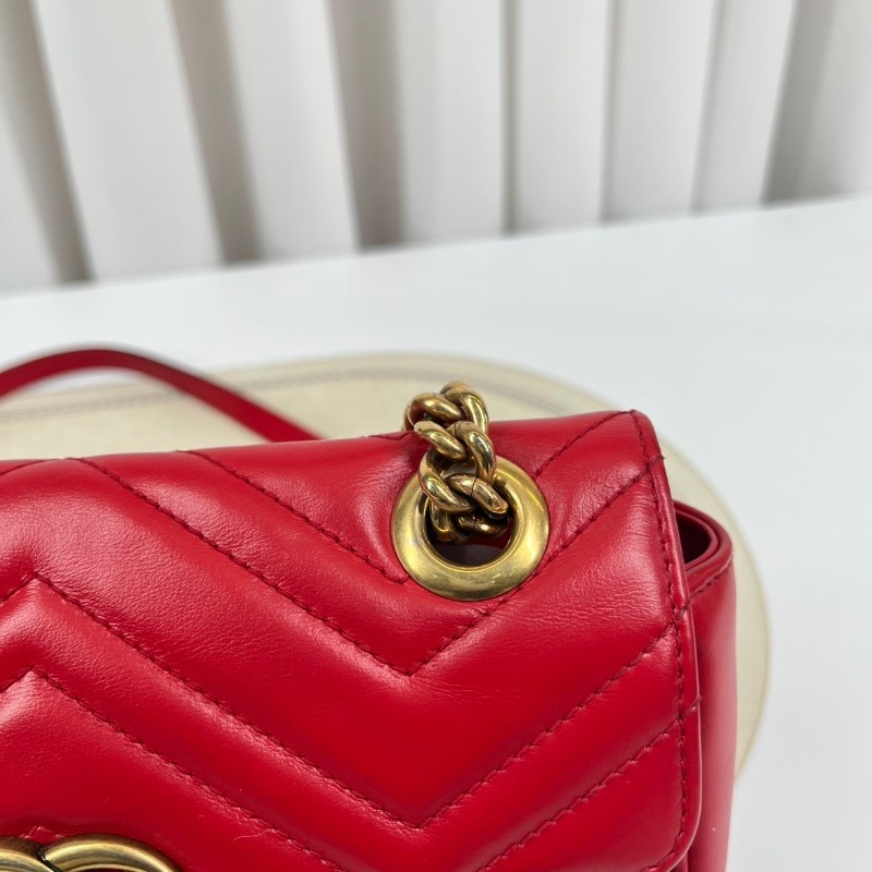 zzz GUCCI古馳 馬蒙22單肩斜挎包 古金色的經典雙G標誌 整體飽滿又精緻 出門輕便又百搭-16