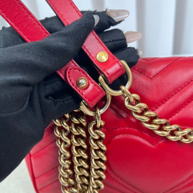 zzz GUCCI古馳 馬蒙22單肩斜挎包 古金色的經典雙G標誌 整體飽滿又精緻 出門輕便又百搭-27