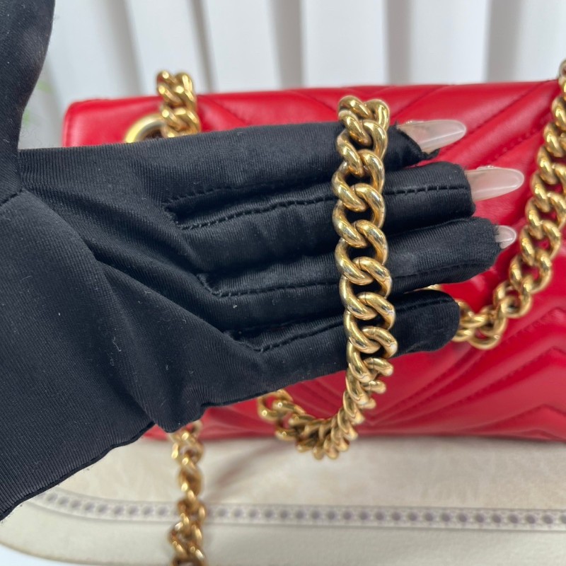 zzz GUCCI古馳 馬蒙22單肩斜挎包 古金色的經典雙G標誌 整體飽滿又精緻 出門輕便又百搭-28