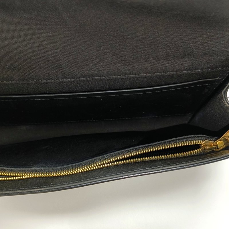 LOUIS VUITTON LOUISE黑色漆皮手拿包金色五金-6