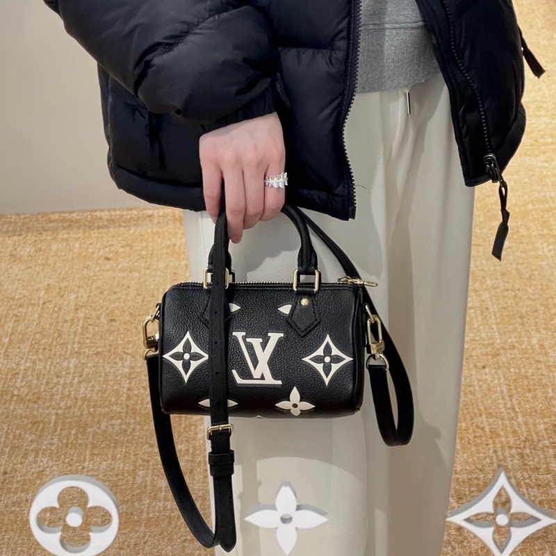 98新Lv 路易威登speedy nano黑白花 尺寸約長16.5cm寬7cm 無附件-4