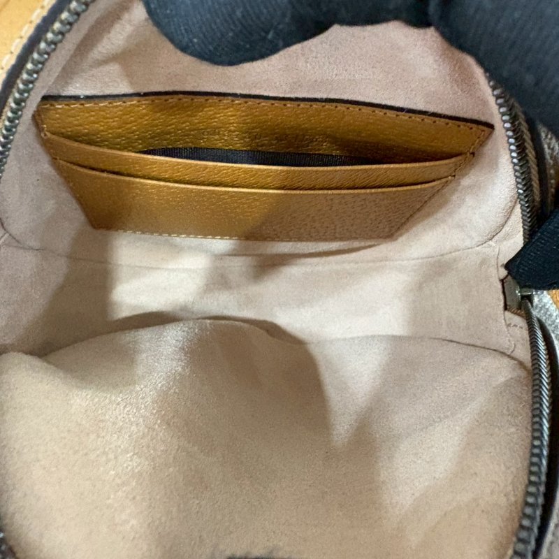 GUCCI 迪士尼米奇聯名迷你圓餅後背包-1