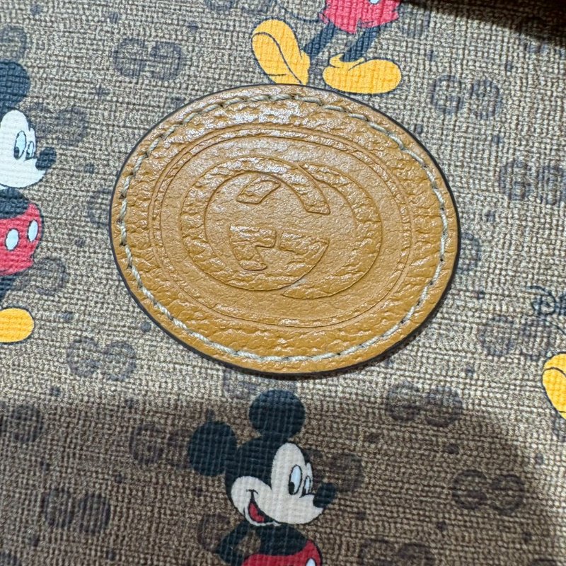 GUCCI 迪士尼米奇聯名迷你圓餅後背包-2