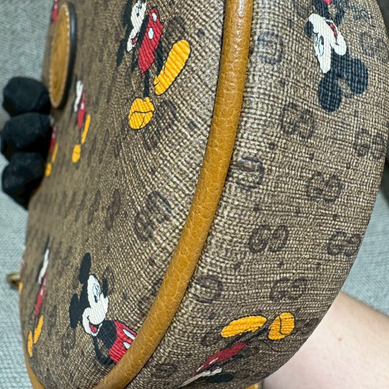 GUCCI 迪士尼米奇聯名迷你圓餅後背包-5