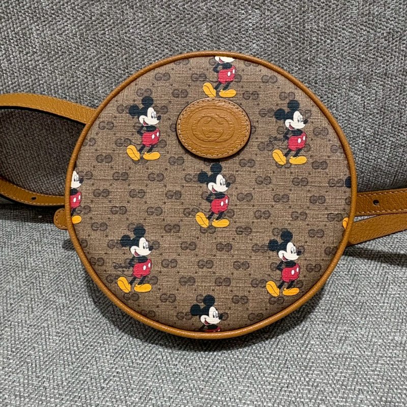GUCCI 迪士尼米奇聯名迷你圓餅後背包-7