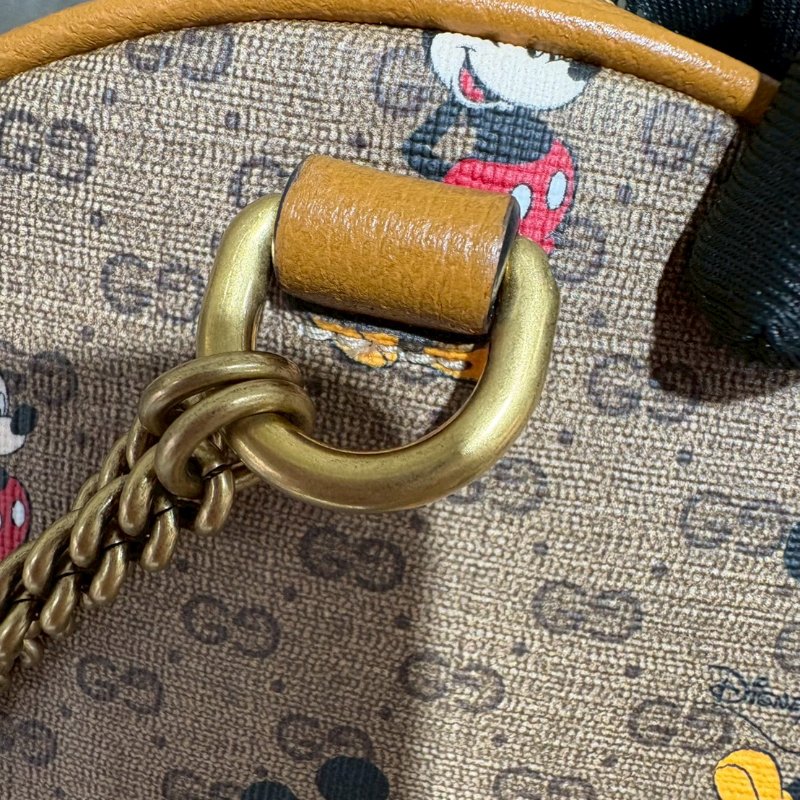 GUCCI 迪士尼米奇聯名迷你圓餅後背包-13