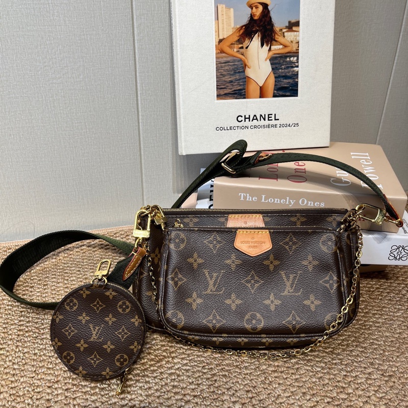 97新LV 路易威登 經典老花五合一 手拿斜挎包單肩包 綠色肩帶 無附件。-1