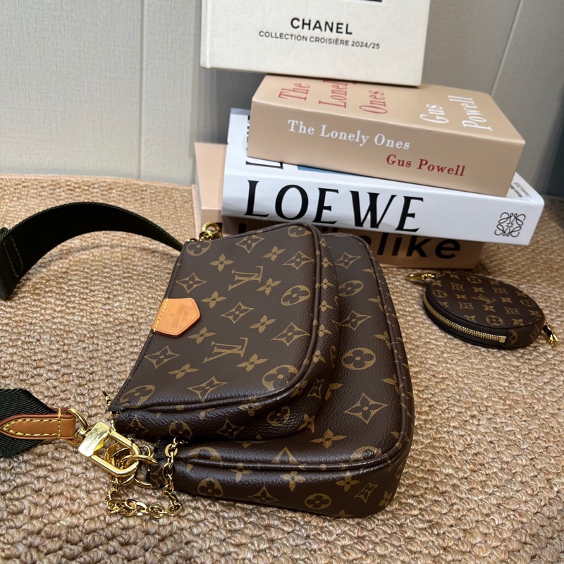 97新LV 路易威登 經典老花五合一 手拿斜挎包單肩包 綠色肩帶 無附件。-4