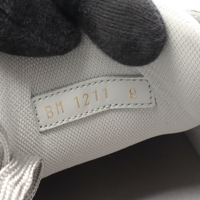 路易威登 LV 運動鞋系列 #8 鞋款 1A9TRA 漆皮銀色-6