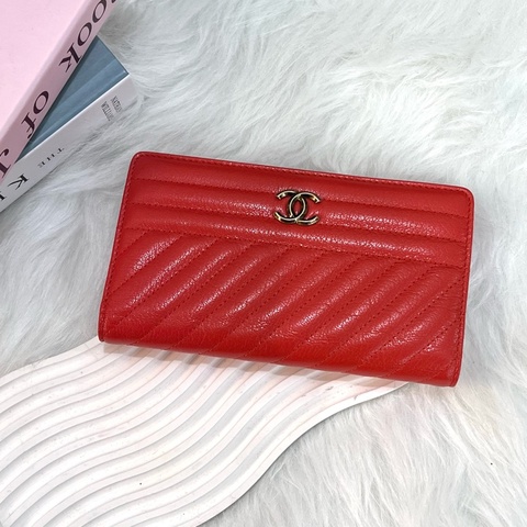 CHANEL Border stitch 對開長夾 紅 22開