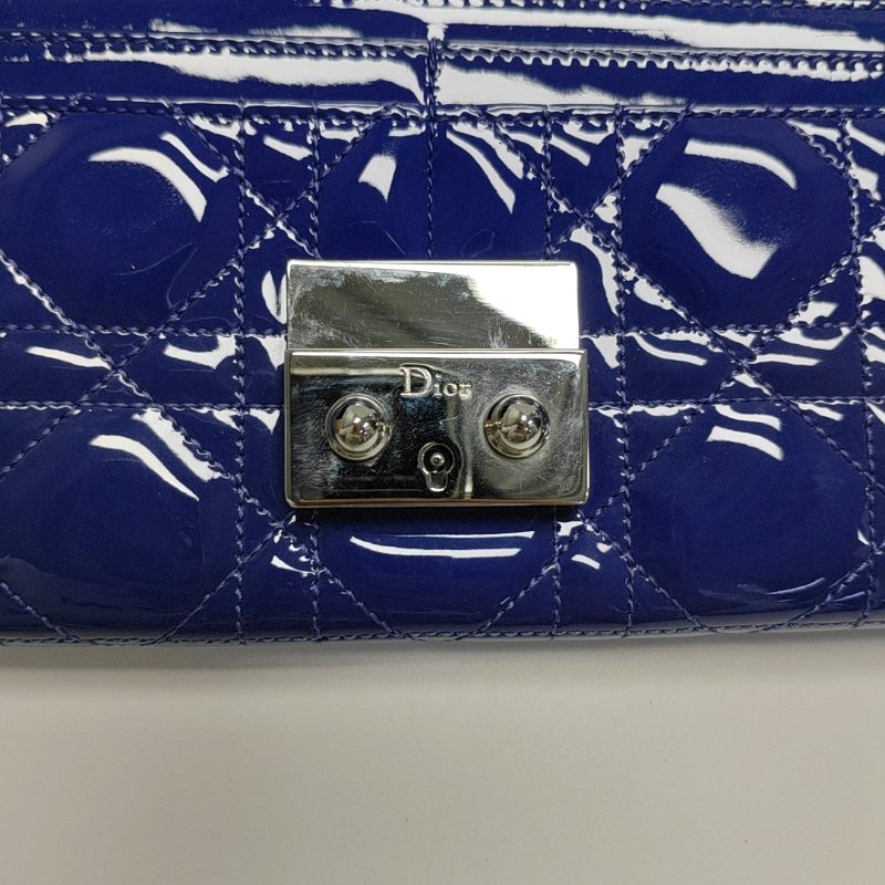 DIOR Miss Dior藍紫色漆皮藤格紋絎縫手提包銀色五金可拆卸肩帶-13