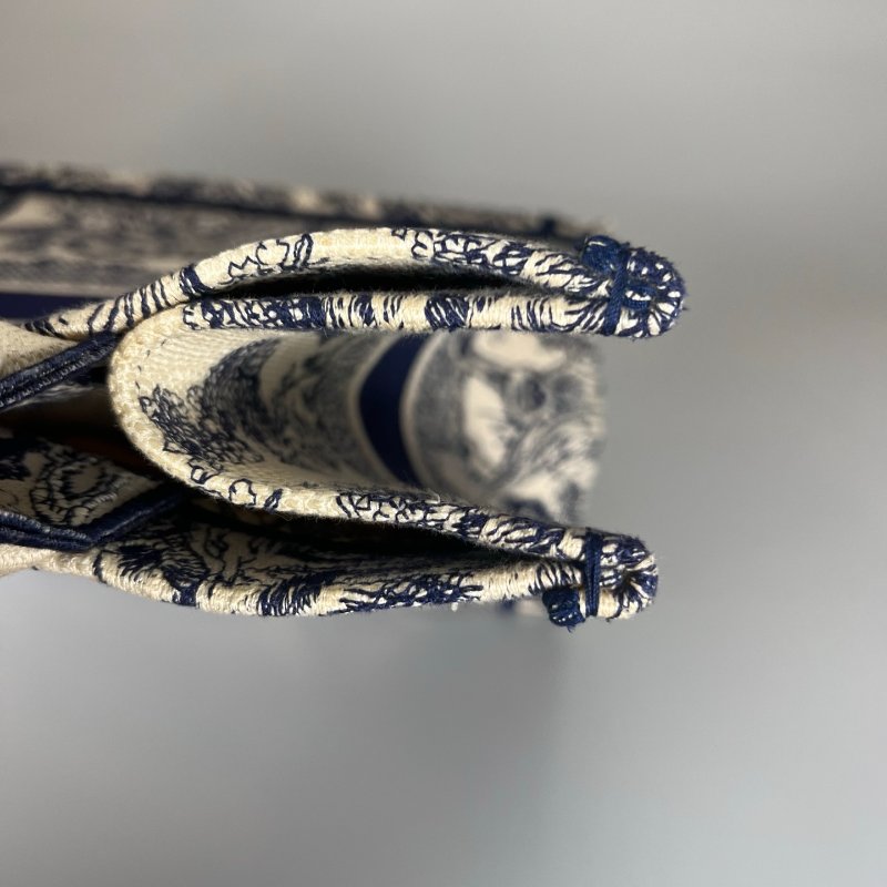 DIOR  動物園刺繡BOOKTOTE包  中號-8