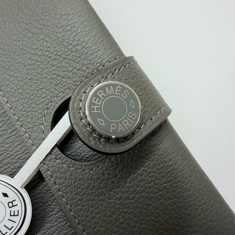 Hermes R.M.S 護照夾 邁耶灰色-9