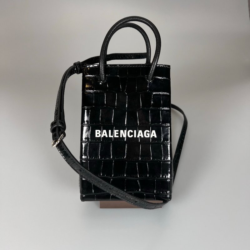 BALENCIAGA 593826 黑鱷魚壓紋手機包-0