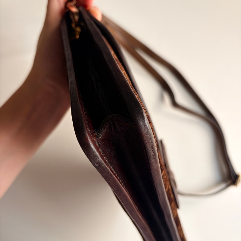 Celine 凱皮凱旋門手拿包 腋下包 斜背包 棕色老花真皮-8