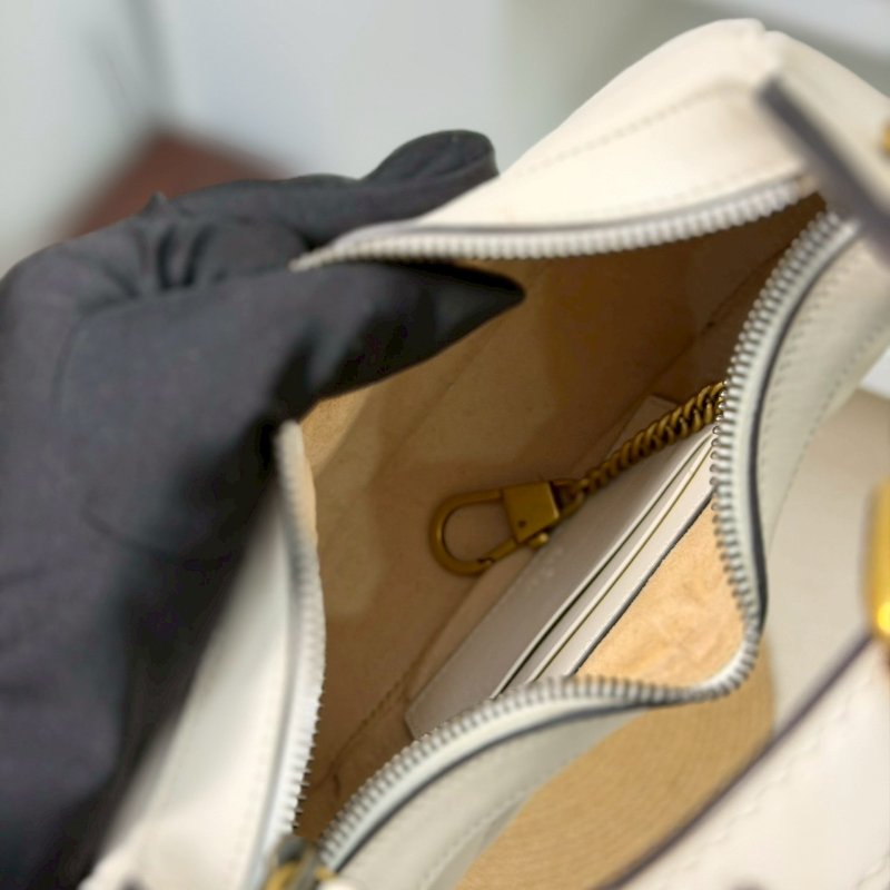 🏷Gucci 古馳.Marmont 月亮包/客人寄賣-18