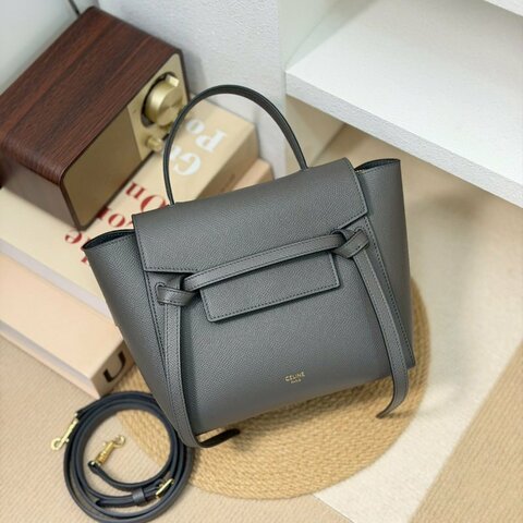 🏷Celine 瑟琳．Nano Belt 鯰魚包