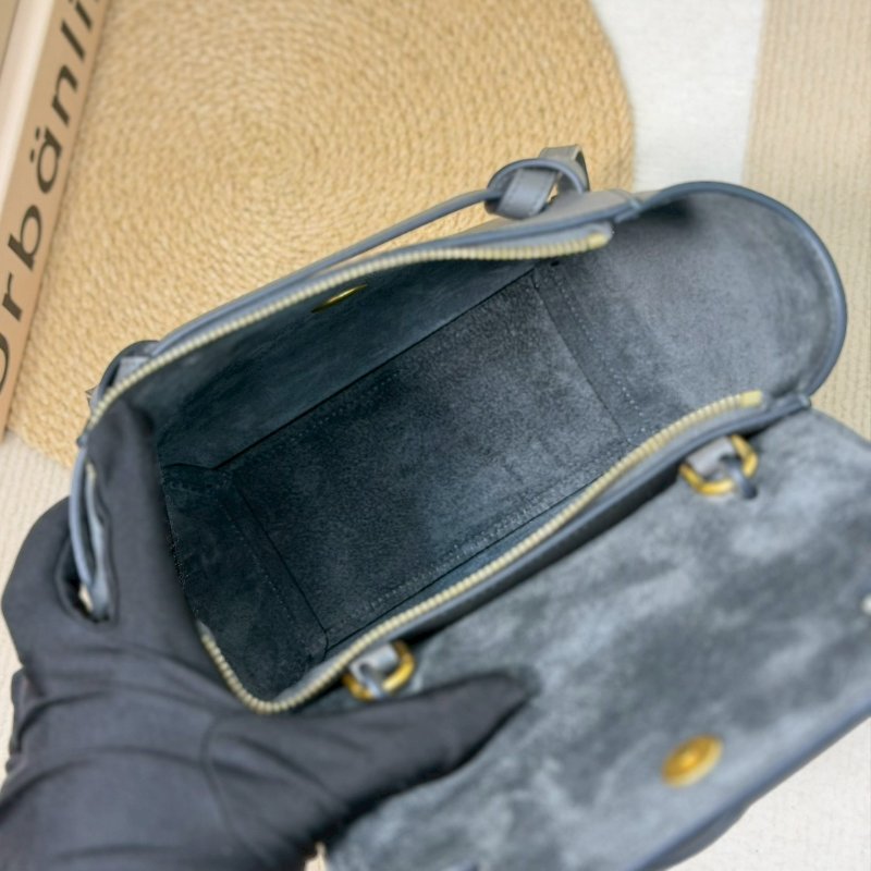 🏷Celine 瑟琳.Nano Belt 鯰魚包-18