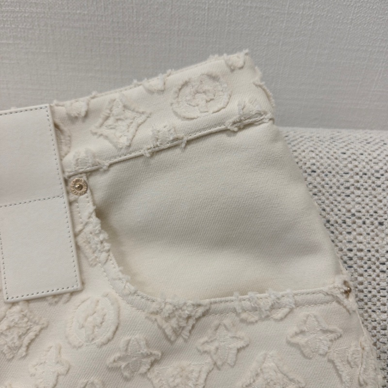 LV路易威登牛仔短裤 女款 白色 38码 全新内购(涂标)-3