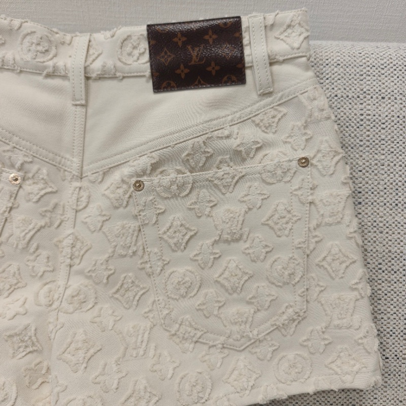 LV路易威登牛仔短裤 女款 白色 38码 全新内购(涂标)-5
