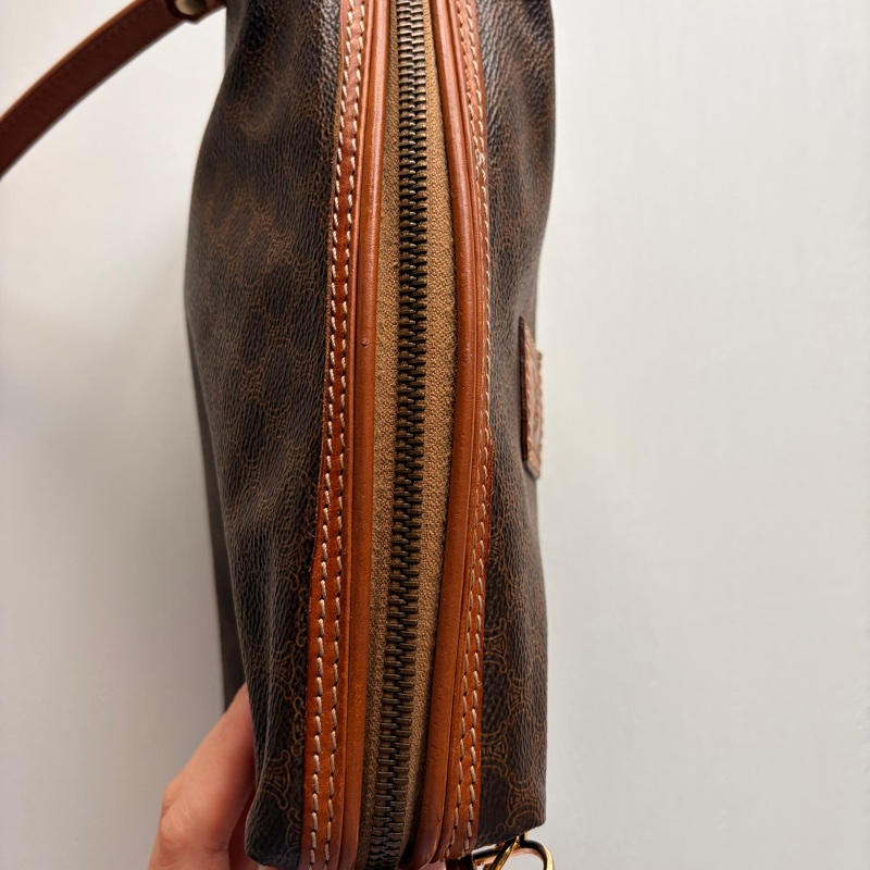 Celine Macadam 老花雲朵包 棕色 斜背包 腋下包 思琳-7