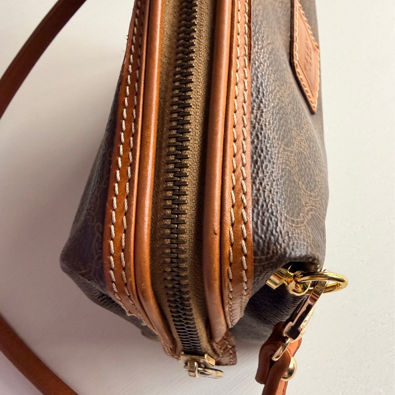 Celine Macadam 老花雲朵包 棕色 斜背包 腋下包 思琳-16