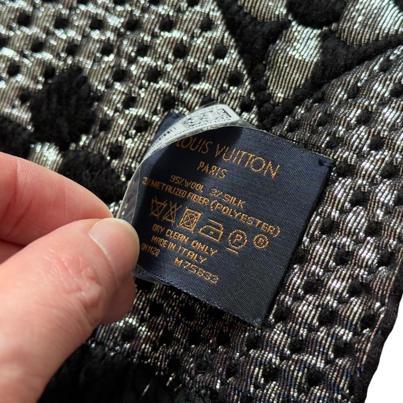 LOUIS VUITTON Logomania 老花 圍巾-8