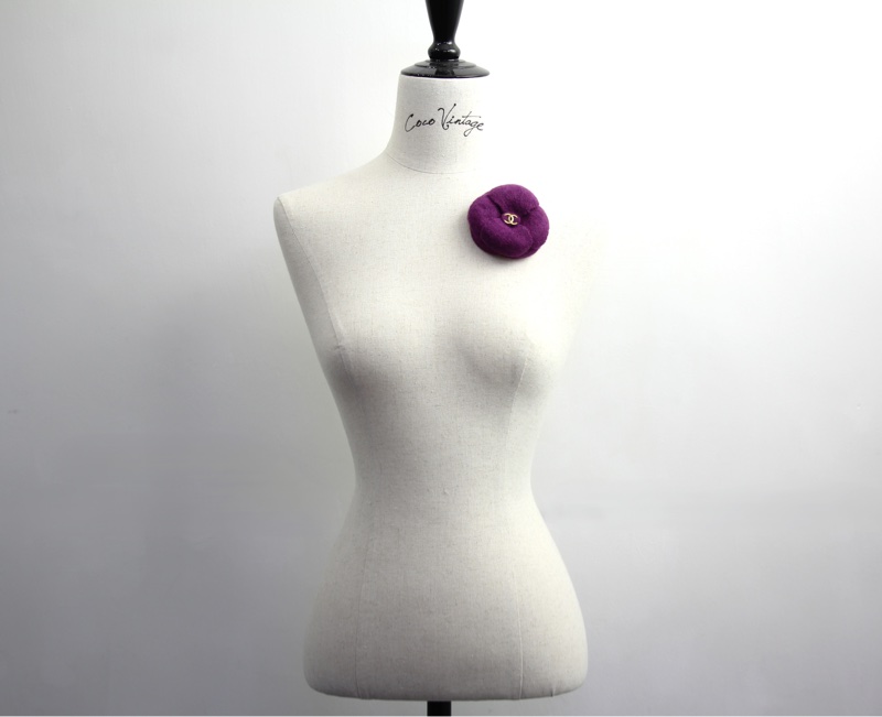 Chanel Vintage 81-85年 厚絨毛深紫色大朵山茶花胸針-2