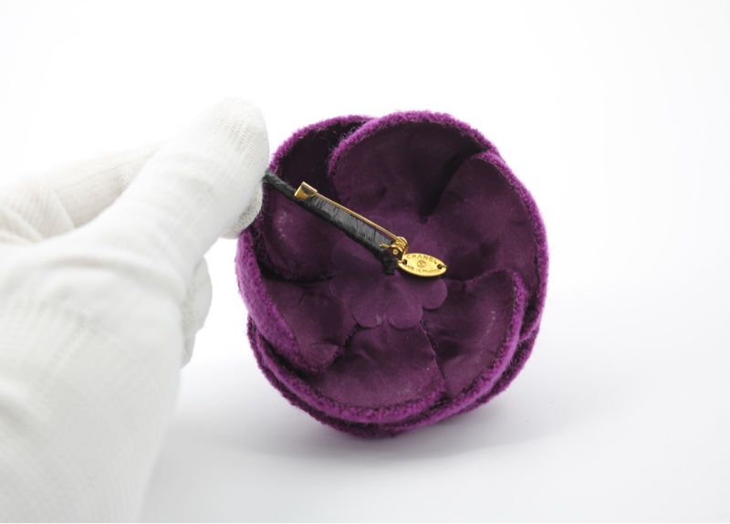 Chanel Vintage 81-85年 厚絨毛深紫色大朵山茶花胸針-6