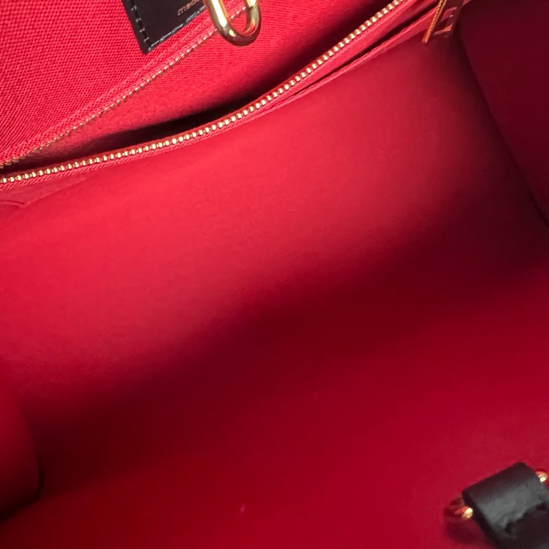 LV M45321/晶片款 ONTHEGO MM 托特包-5