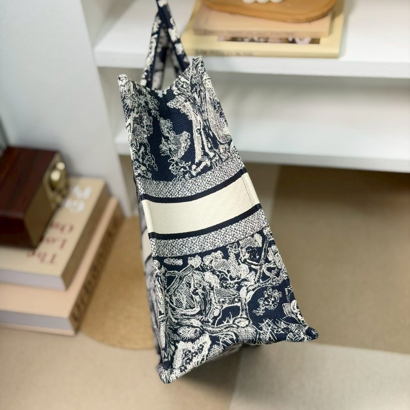 🏷Dior 迪奧.Book Tote 動物園 大號-2