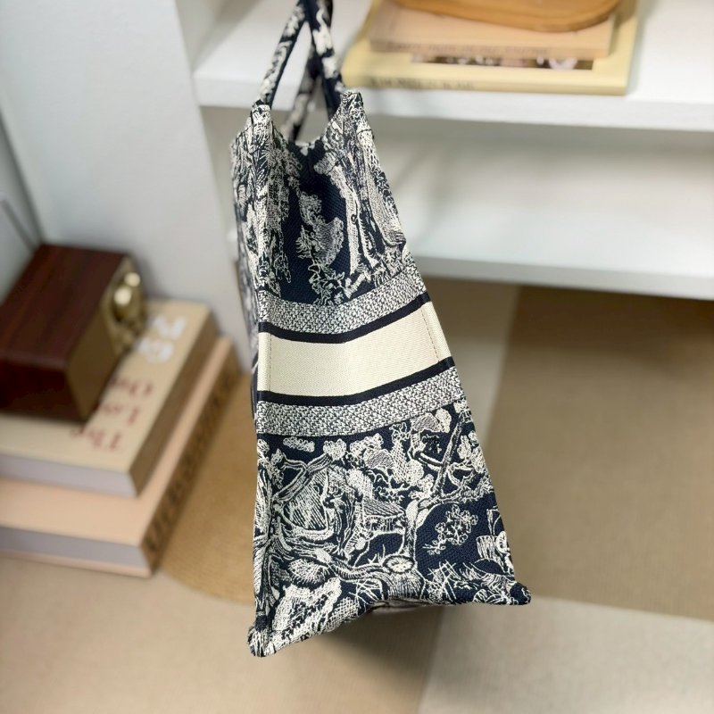 🏷Dior 迪奧.Book Tote 動物園 大號-3