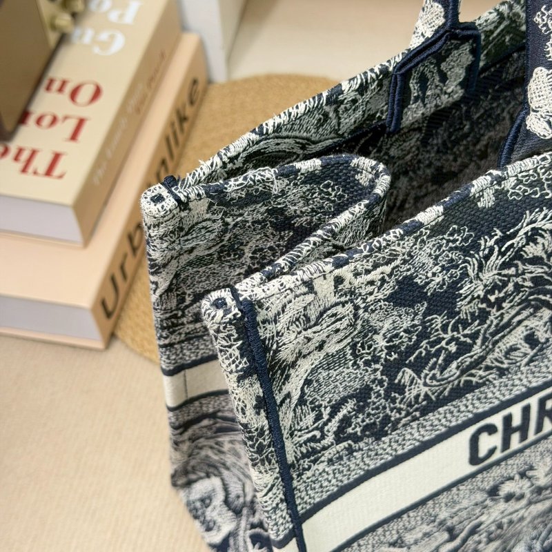 🏷Dior 迪奧.Book Tote 動物園 大號-8
